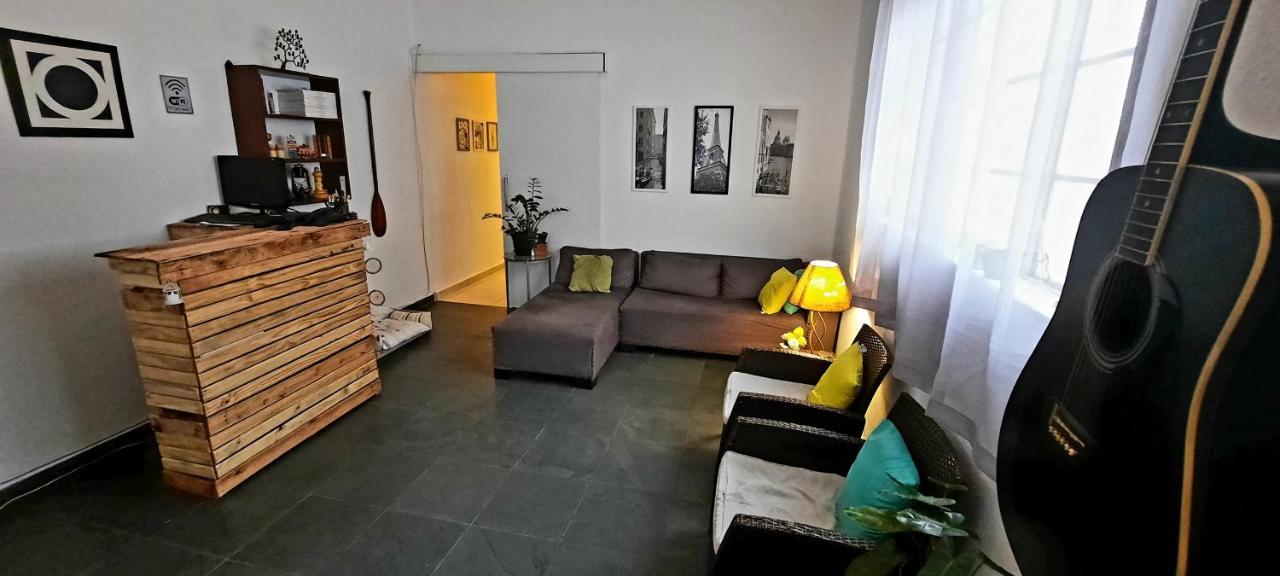 Quintal Da Bella Hostel Сантос Экстерьер фото
